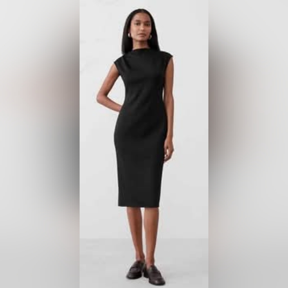 Banana Republic black dress Size 8 New With Tags